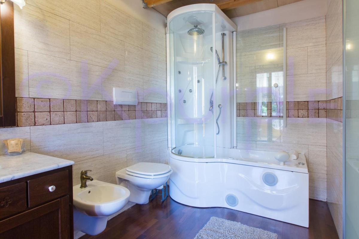 Le Api Hotel Cagliari Eksteriør billede