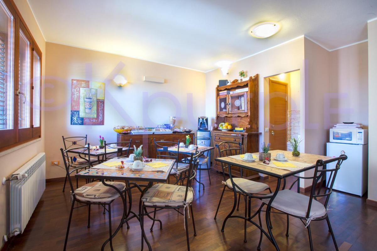 Le Api Hotel Cagliari Eksteriør billede